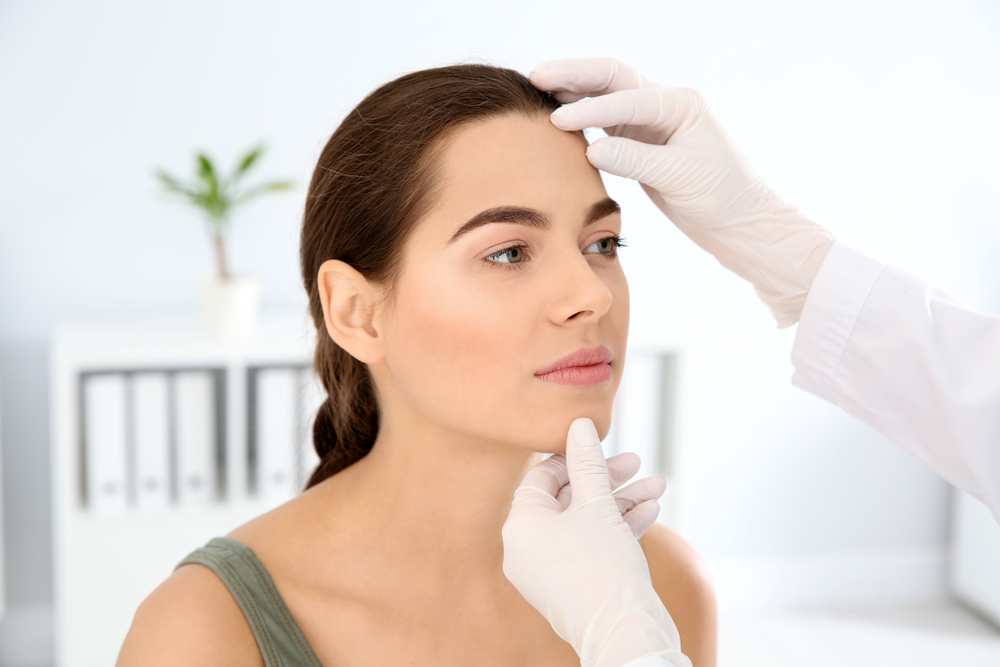 Consulta com dermatologista: saiba o que esperar